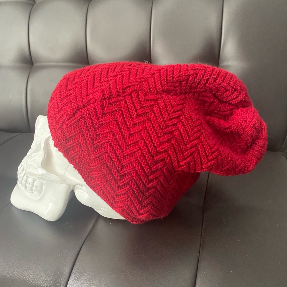Beanie - Picture 2 of 4
